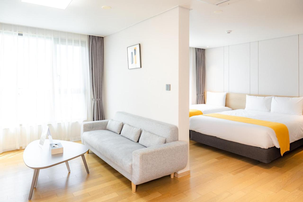 Seogwipo Hills Hotel Eksteriør bilde